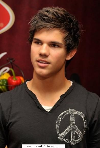 se aude că taylor lautner va primi suma de 7.5 milioane de dolari pentru viitorul său